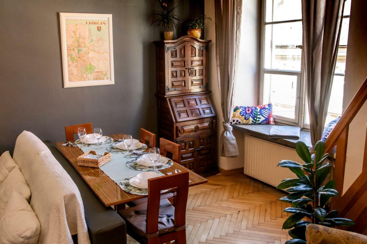 Old Town Folk Apartment Варшава Экстерьер фото